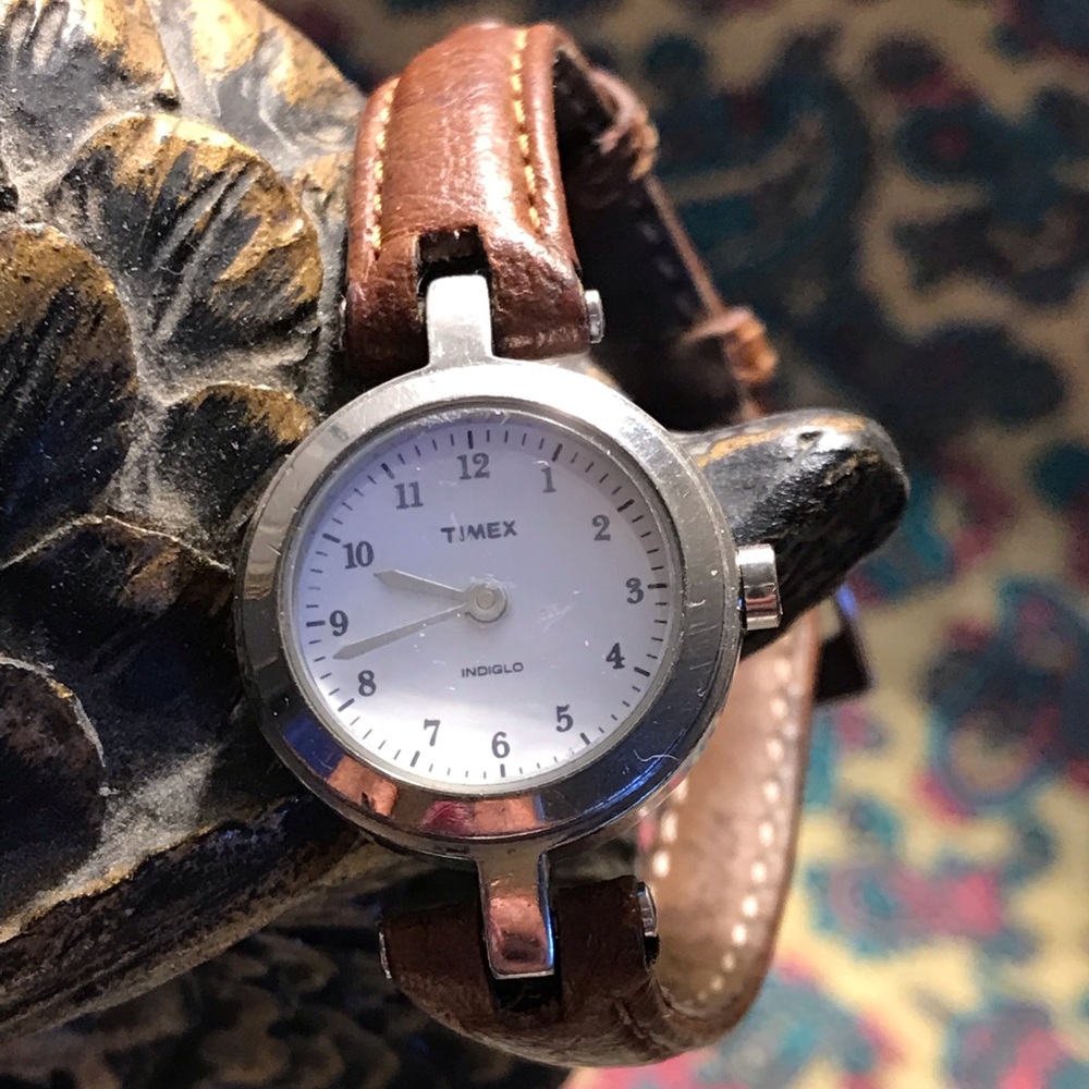 🔆 Timex Indiglo women’s watch